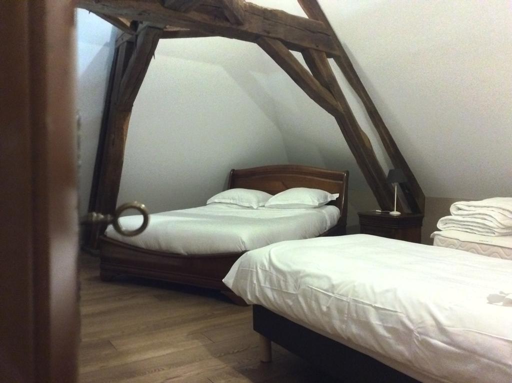 Domaine De Noyer Saint-Christophe-en-Brionnais Quarto foto